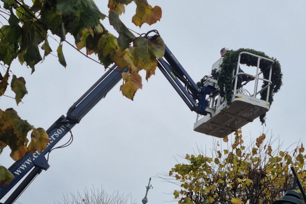 sfeerverlichting slotlaan ophangen